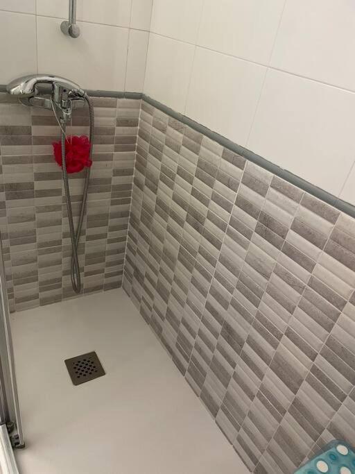 Apartamento Con Piscina En Llanca Exterior photo